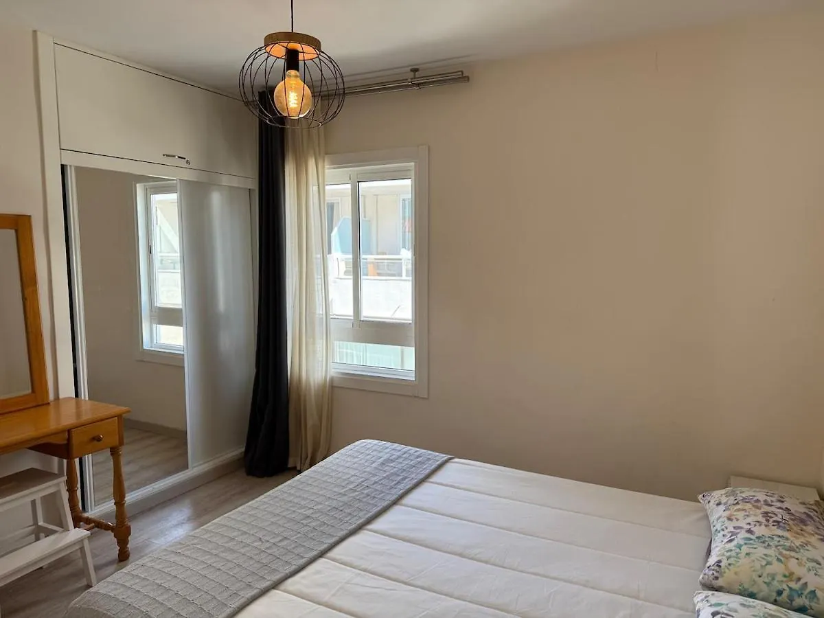 Centrally Located M, Bright And Sunny Apartment With Terrace And Pool Views Playa de las Americas   Playa de las Americas (Tenerife)